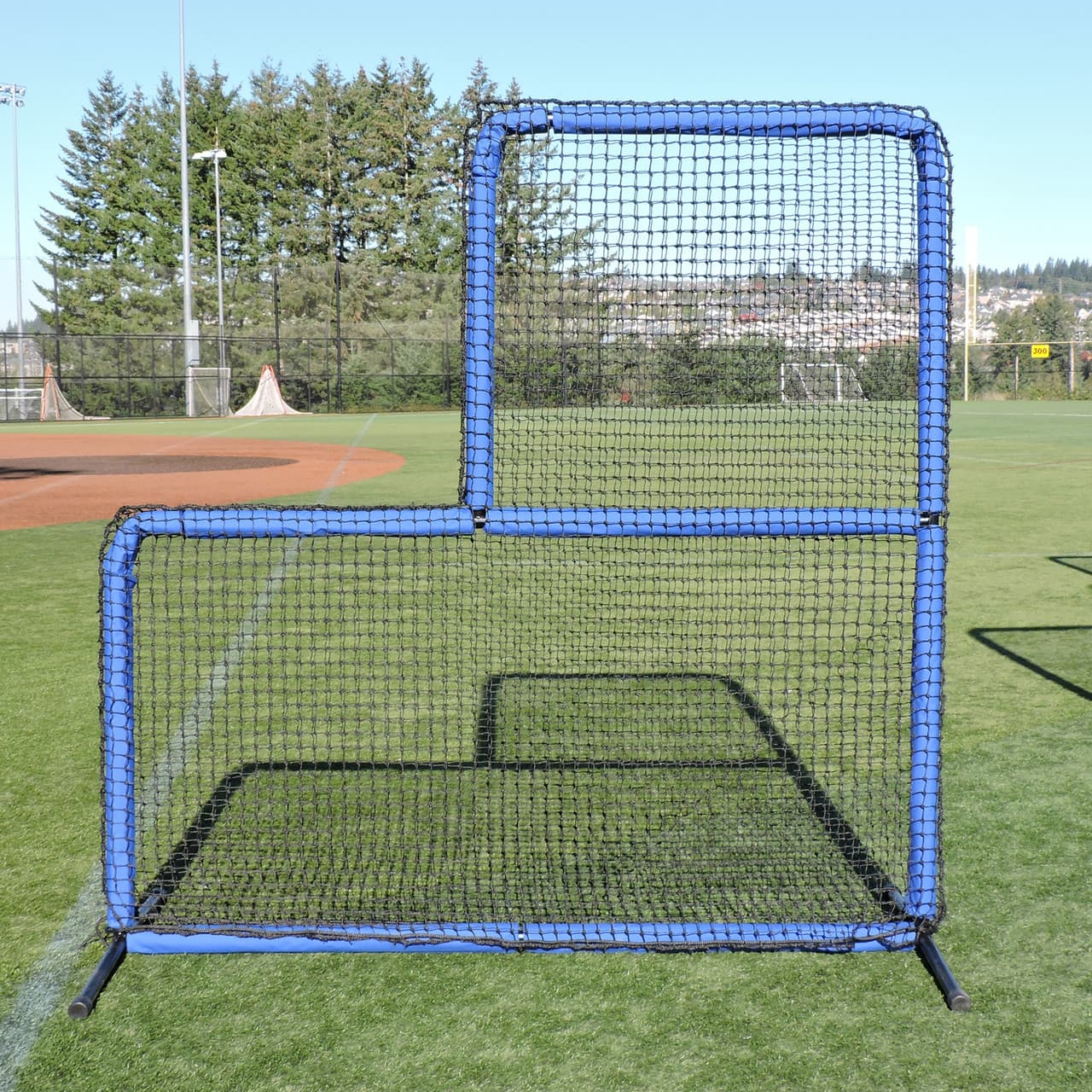 Protector Blue Series L-Shaped Pitchers Screen